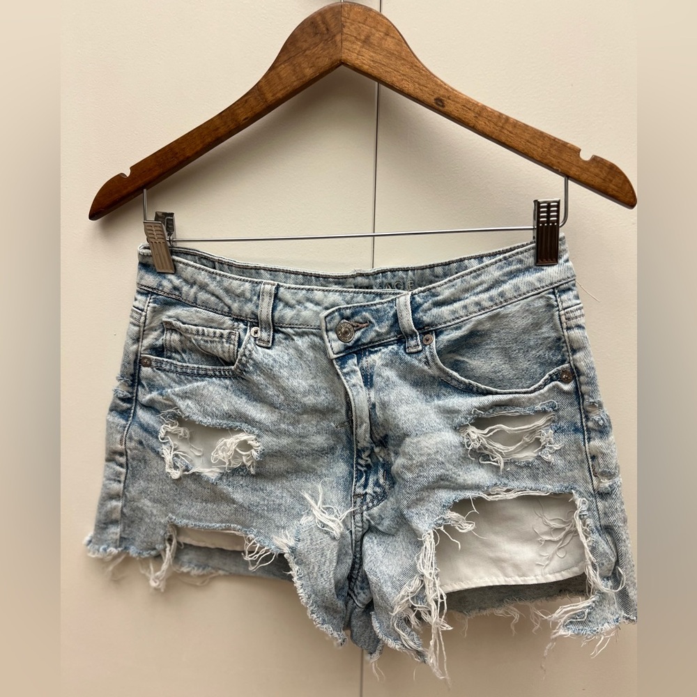 AMERICAN EAGLE OUTFITTERS Jean Shorts